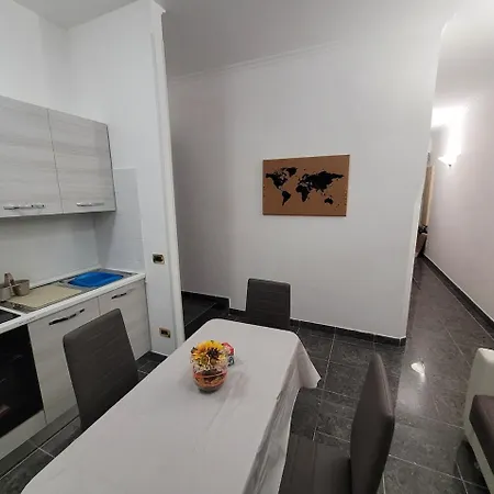 Casa Monica Palestro Appartement *