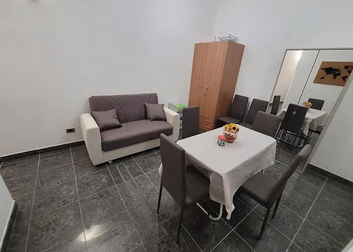 شقة Casa Monica Palestro *